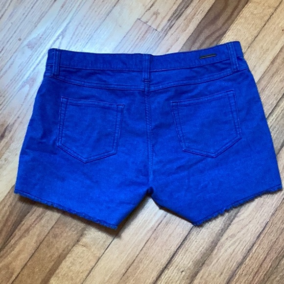 Carve Designs OAHU 4" SHORT size 4 - Picture 4 of 9